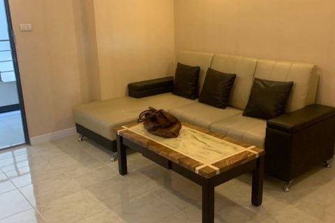 Condo in Bangkok, Thailand, 1 bedroom  № 157667 - photo 7