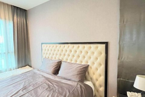 Condo in Bangkok, Thailand, 2 bedrooms  № 157672 - photo 3