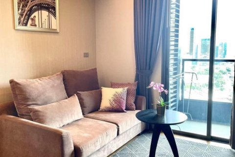 Condo in Bangkok, Thailand, 2 bedrooms  № 157669 - photo 4