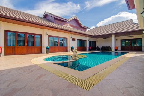 Chalet de 4 dormitorios en Hua Hin, Tailandia № 221853