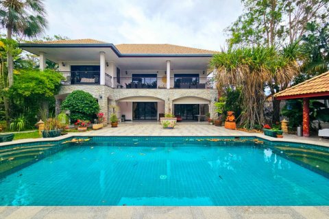 Villa in Hua Hin, Thailand 3 Schlafzimmer № 221852 - Foto 2