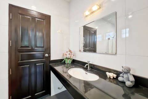 Villa in Hua Hin, Thailand 5 Schlafzimmer № 221849 - Foto 25
