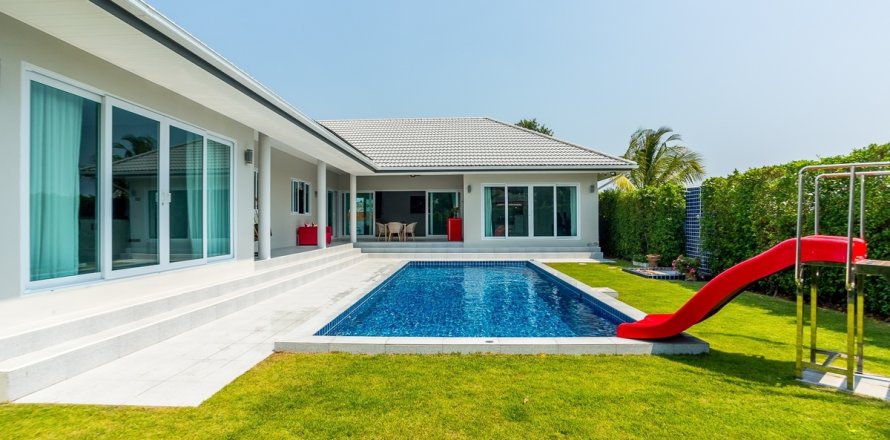 Villa in Hua Hin, Thailand 7 Schlafzimmer № 221850