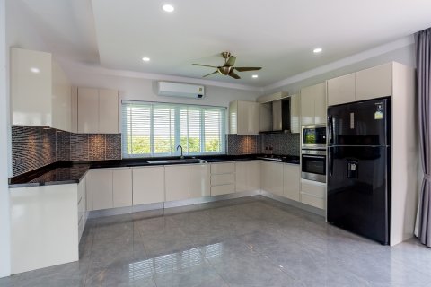 Villa in Hua Hin, Thailand 7 Schlafzimmer № 221850 - Foto 30