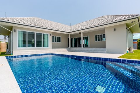 Villa in Hua Hin, Thailand 7 Schlafzimmer № 221850 - Foto 26