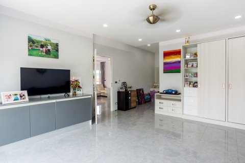 Villa in Hua Hin, Thailand 7 Schlafzimmer № 221850 - Foto 10