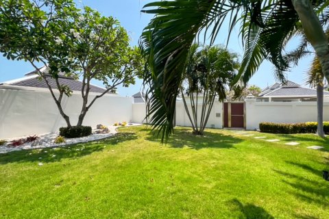 Villa in Hua Hin, Thailand 4 Schlafzimmer № 221854 - Foto 16