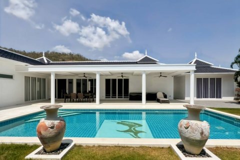 Villa in Hua Hin, Thailand 4 Schlafzimmer № 221854 - Foto 7