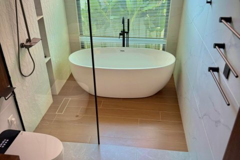 Villa à Phuket, Thaïlande 3 chambres № 167207 - photo 4