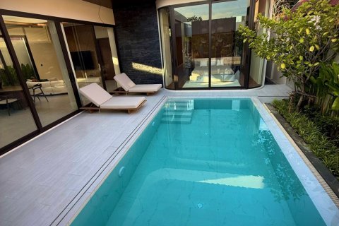 Villa à Phuket, Thaïlande 3 chambres № 167207 - photo 2