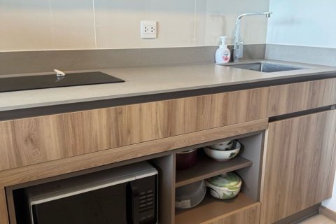 Studio dans le Condo à Watthana, Bangkok, Thaïlande  № 167210 - photo 8