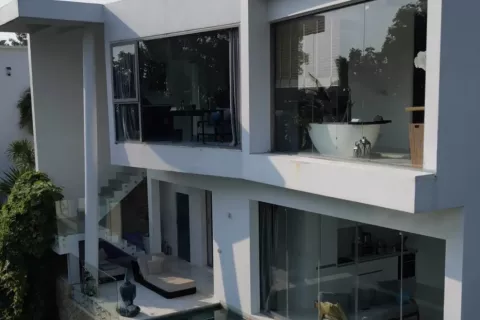 Villa in Surat Thani, Thailand 2 bedrooms № 137374 - photo 2