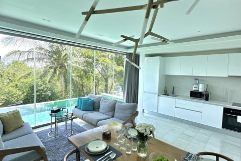 Villa in Surat Thani, Thailand 2 bedrooms № 137374 - photo 28