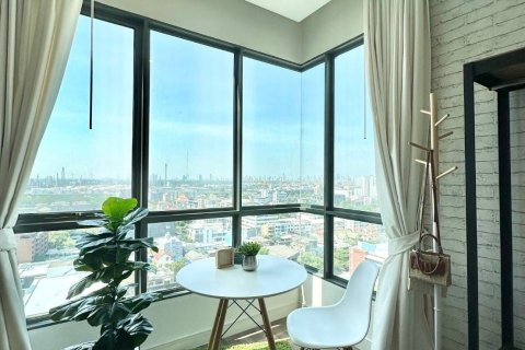 Condo à Phra Khanong, Bangkok, Thaïlande, 2 chambres  № 154003 - photo 8