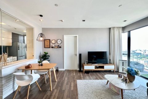 Condo à Phra Khanong, Bangkok, Thaïlande, 2 chambres  № 154003 - photo 2