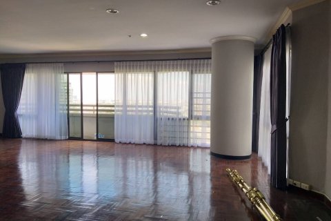 Condo à Bang Na, Bangkok, Thaïlande, 4 chambres  № 149147 - photo 14