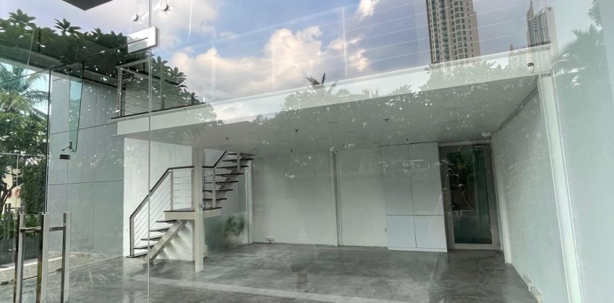 Офис в Кхлонг Сане, Бангкок, Таиланд  № 149146