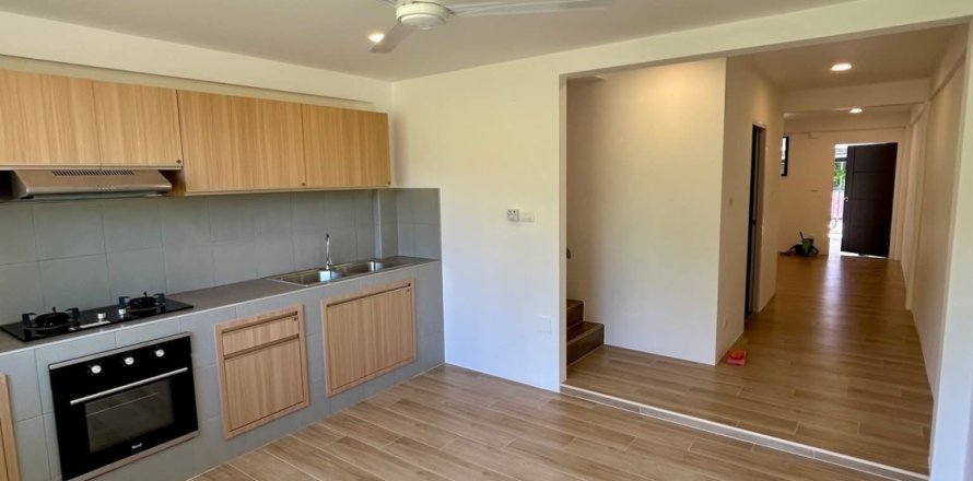 Townhouse à Phuket, Thaïlande 3 chambres № 167733