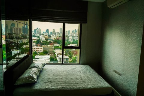 Studio in the Condo in Huai Khwang, Bangkok, Thailand  № 167739 - photo 5