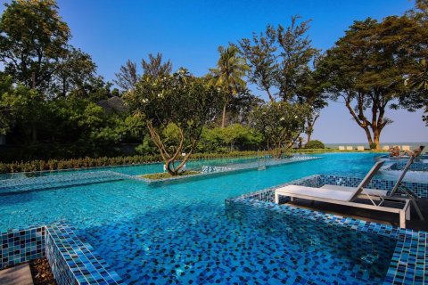 Condo in Hua Hin, Thailand, 2 bedrooms  № 168415 - photo 3