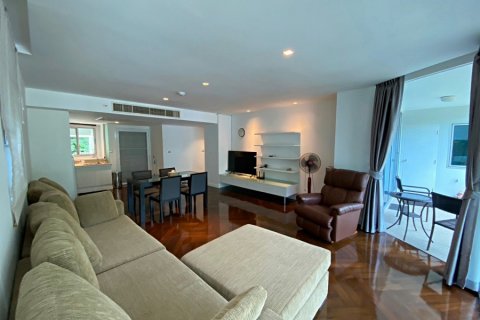 Condo in Hua Hin, Thailand, 2 bedrooms  № 168417 - photo 6