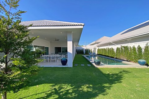 Villa à Hua Hin, Thaïlande 3 chambres № 168416 - photo 2