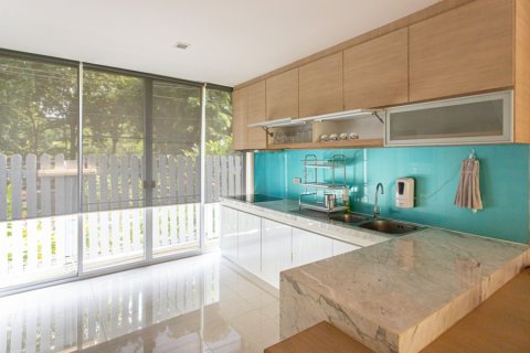 Кондоминиум с 3 спальнями в Хуа Хине, Таиланд № 168414 - фото 14