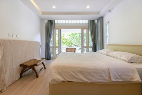 Кондоминиум с 3 спальнями в Хуа Хине, Таиланд № 168414 - фото 16