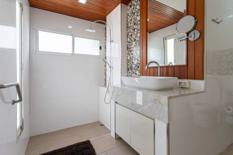 Кондоминиум с 3 спальнями в Хуа Хине, Таиланд № 168414 - фото 19