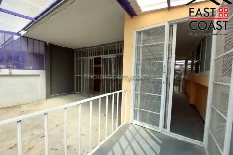 Casa de 3 dormitorios en Pattaya, Tailandia № 213388 - foto 18
