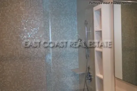Condominio de 4 dormitorios en Jomtien Beach, Pattaya, Tailandia № 213382 - foto 12
