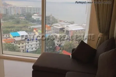 Condominio de 4 dormitorios en Jomtien Beach, Pattaya, Tailandia № 213382 - foto 13