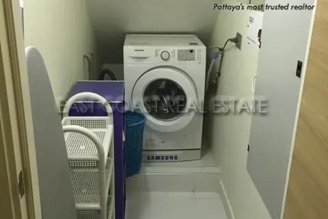 Condominio de 4 dormitorios en Jomtien Beach, Pattaya, Tailandia № 213382 - foto 18