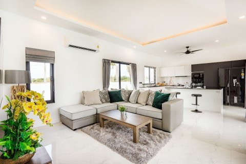 Villa in Hua Hin, Thailand 3 Schlafzimmer № 221941 - Foto 23