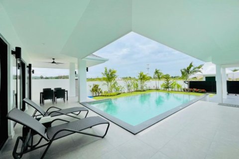 Villa in Hua Hin, Thailand 4 Schlafzimmer № 221942 - Foto 6