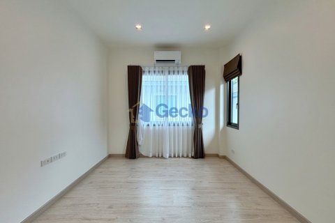 Haus in Pattaya, Thailand 4 Schlafzimmer № 220446 - Foto 17