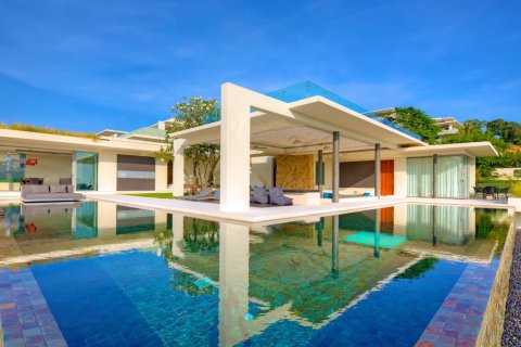 House in Surat Thani, Thailand 4 bedrooms № 181078 - photo 11