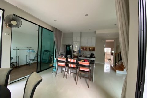 House in Phasi Charoen, Bangkok, Thailand 5 bedrooms № 161198 - photo 6
