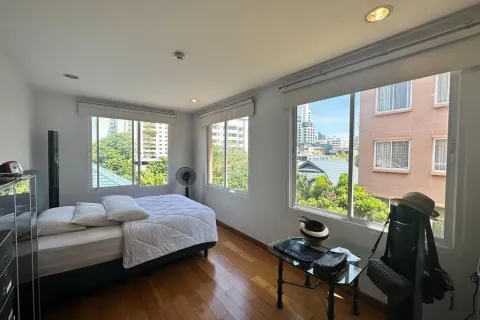 Condo à Watthana, Bangkok, Thaïlande, 2 chambres  № 161202 - photo 3