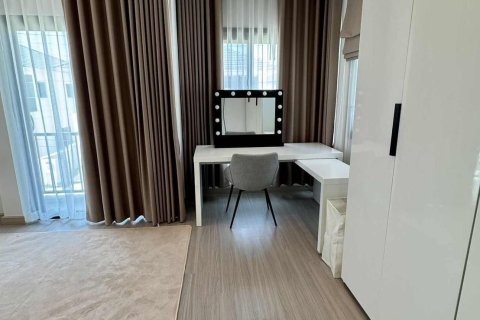 House in Phuket, Thailand 4 bedrooms № 161203 - photo 13