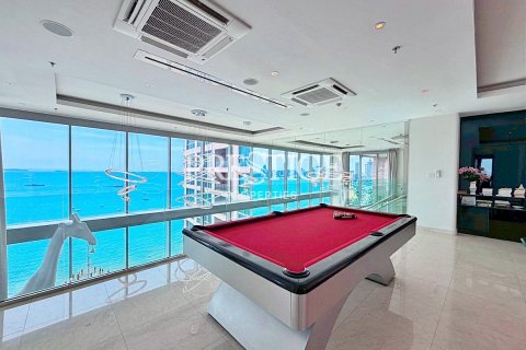 Condo in Pattaya, Thailand, 3 bedrooms № 197632 - photo 19