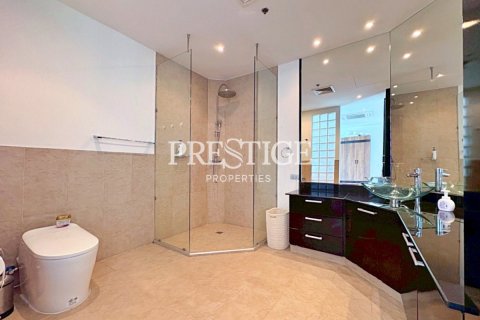 Condo in Pattaya, Thailand, 3 bedrooms № 197632 - photo 29