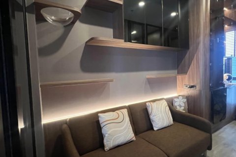 Студия в кондо в Бангкапи, Бангкок, Таиланд № 148581 - фото 1