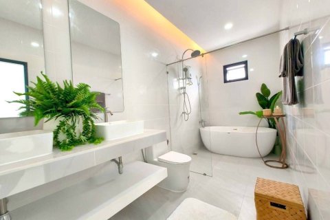 Villa à Pattaya, Thaïlande 4 chambres № 148576 - photo 7