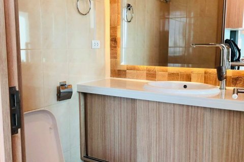 Студия в кондо в Паттайе, Таиланд № 148580 - фото 16