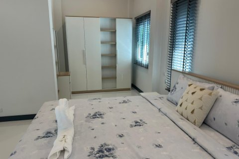 Villa in Hua Hin, Thailand 4 bedrooms № 160361 - photo 17