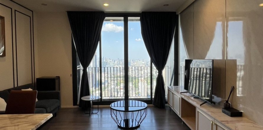 Condo in Phra Khanong, Bangkok, Thailand, 2 bedrooms  № 160363