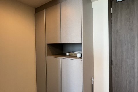 Condo in Phra Khanong, Bangkok, Thailand, 2 bedrooms  № 160363 - photo 9