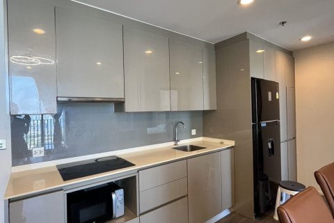 Condo in Phra Khanong, Bangkok, Thailand, 2 bedrooms  № 160363 - photo 15