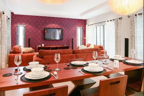 Villa in Pattaya, Thailand 3 bedrooms № 147366 - photo 12